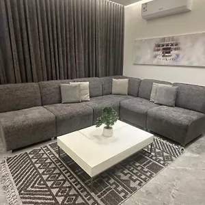 https://jamal-royal-apartments.medinahotel.net
